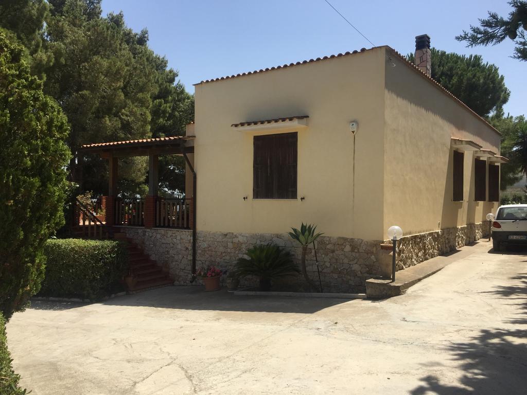 Vila Casa Caronia Valderice Exteriér fotografie
