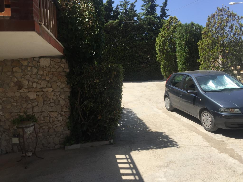 Vila Casa Caronia Valderice Exteriér fotografie